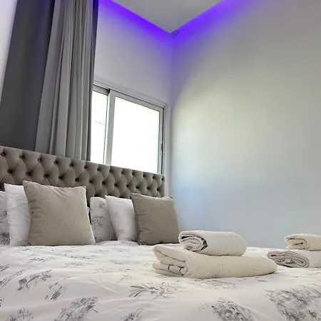 For - Apartmán Larnaca