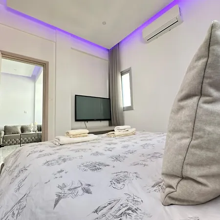 Appartement For - *