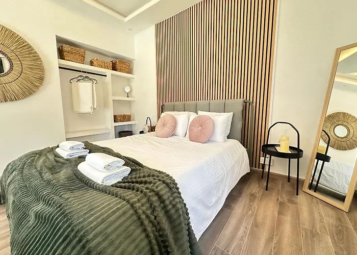 Apartament For - Larnaca