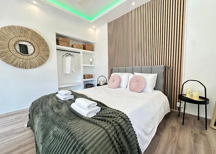 Apartament For - Larnaca